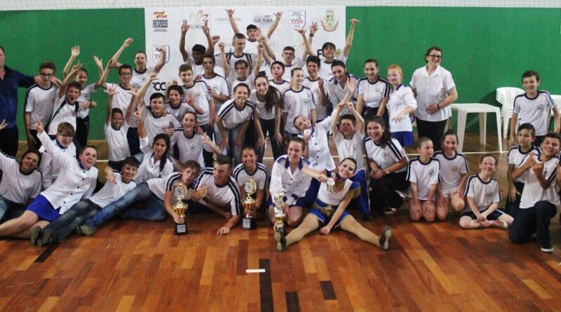 FANFAMAC – Campeã Estadual na categoria Banda de Percussão Marcial com liras